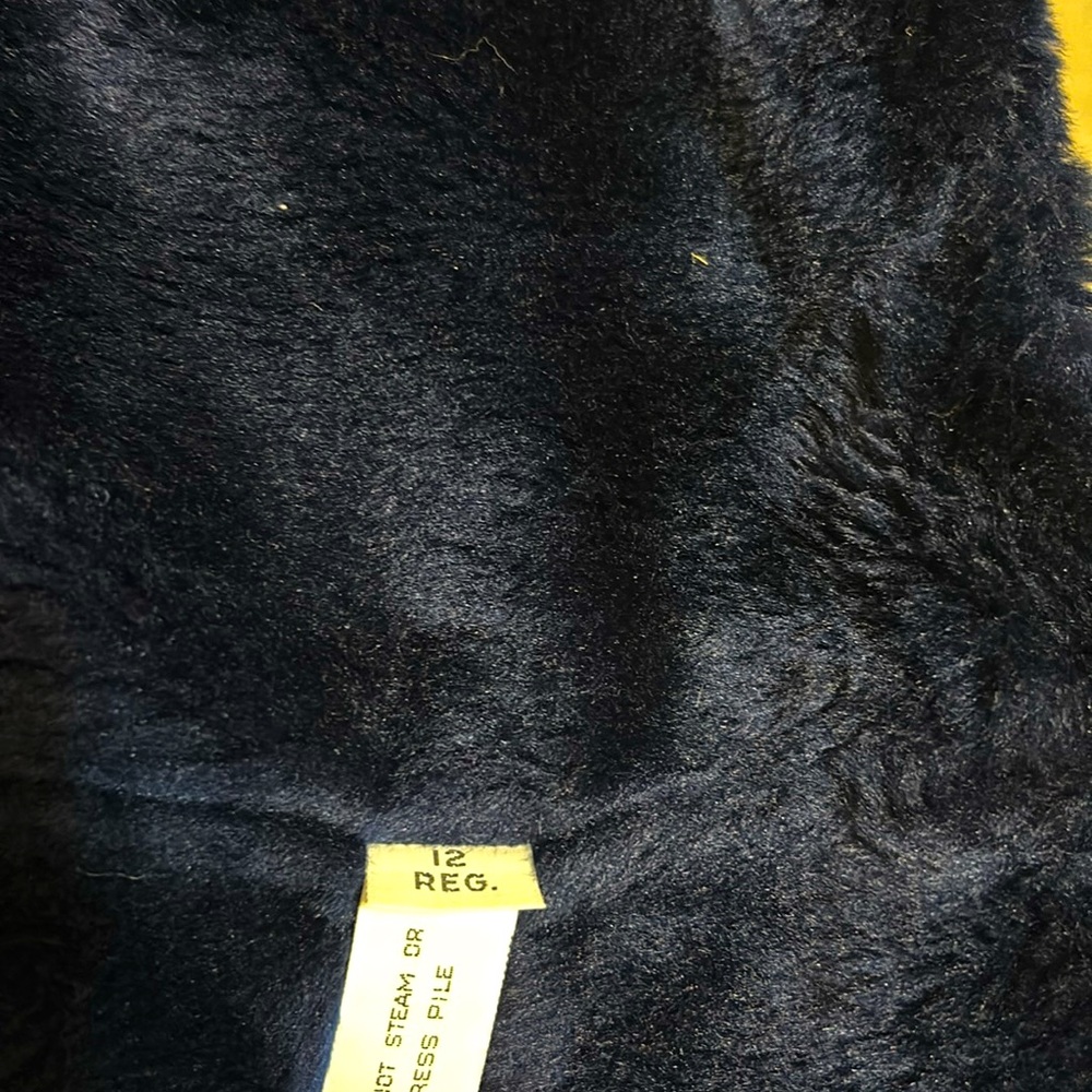 Vintage London Fog Outwesr of Distinction.  Excellent Condition - Picture 6 of 8